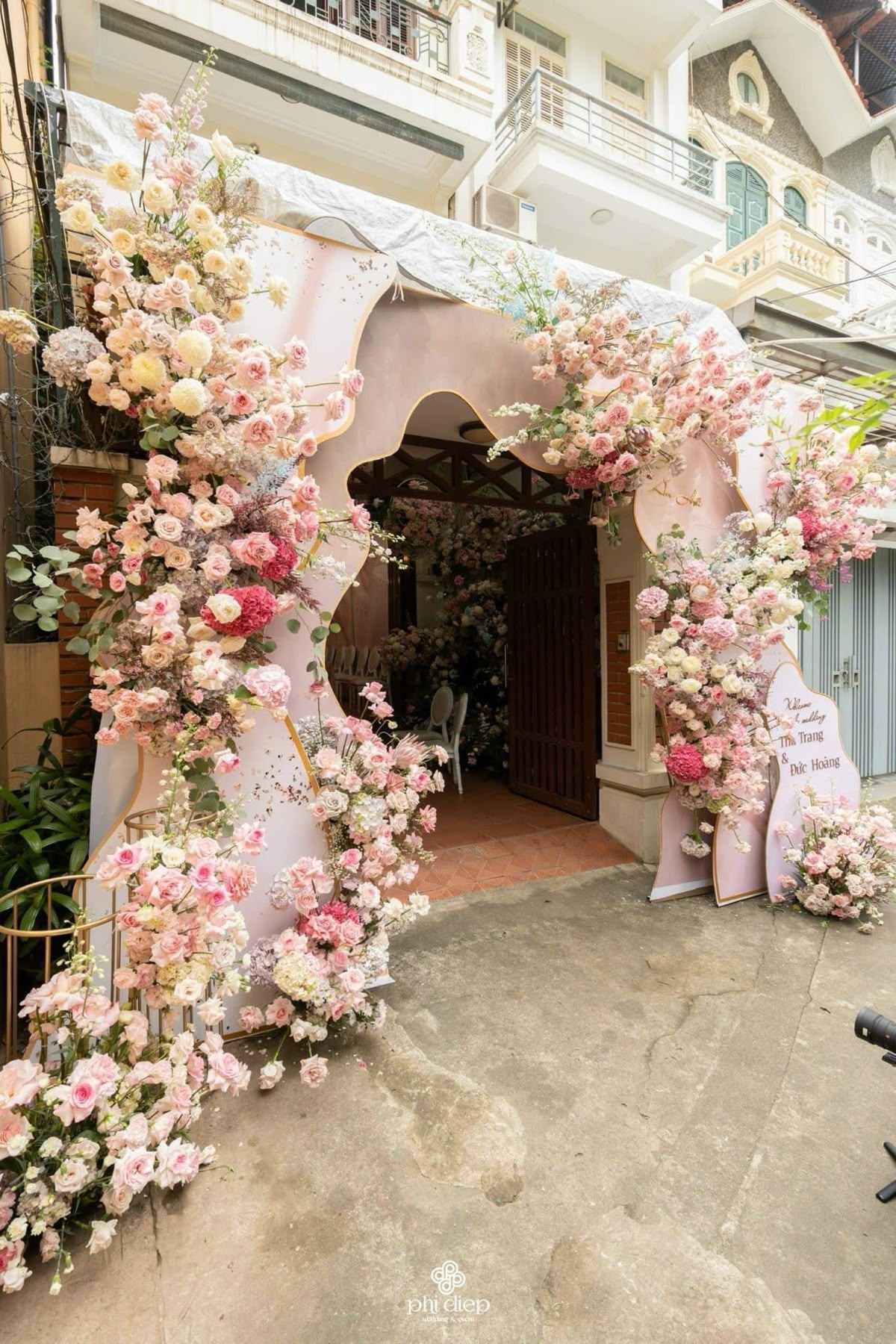 Floral Entrance Arch